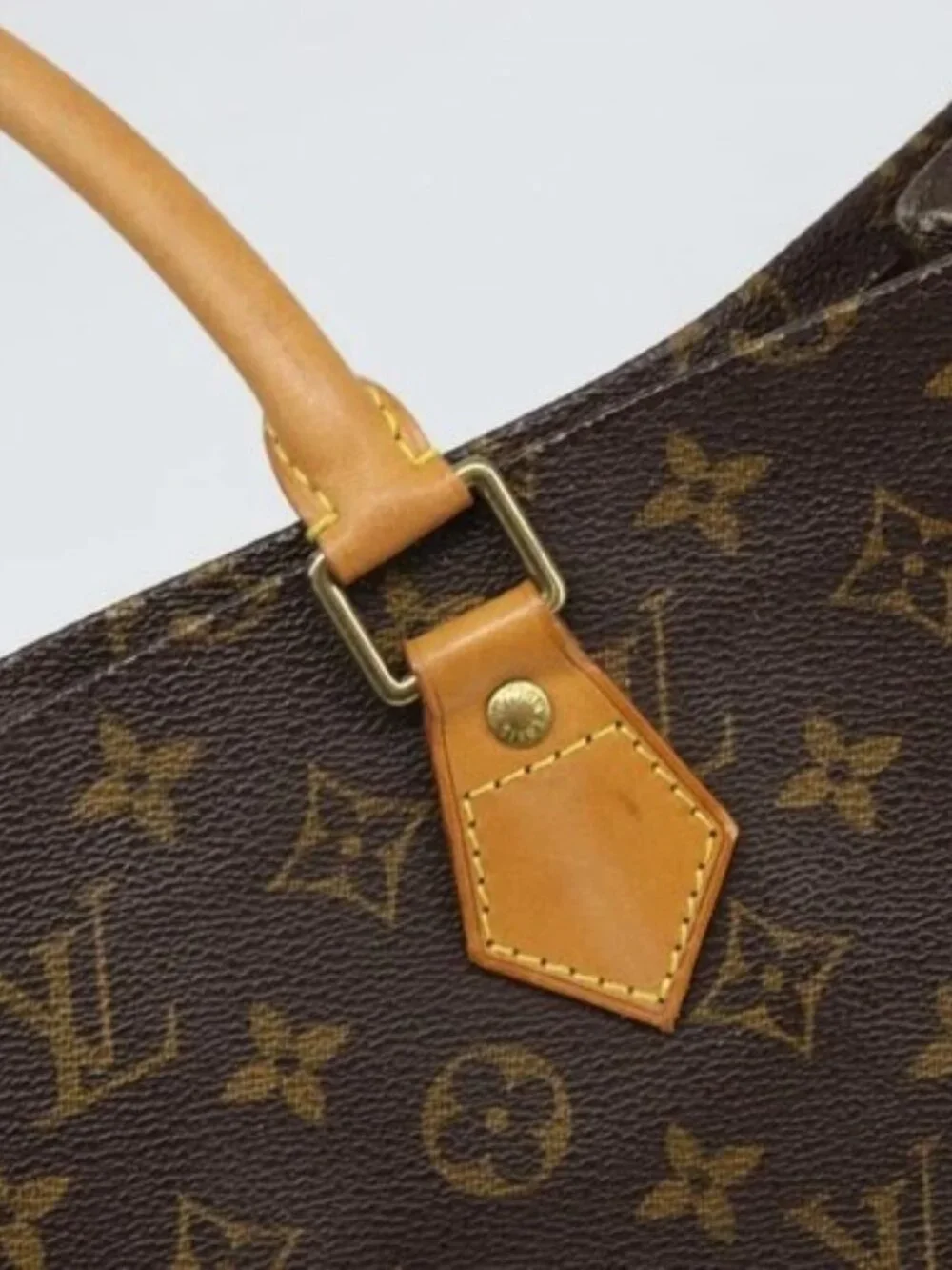 LOUIS VUITTON Monogram Sac Plat Hand Bag